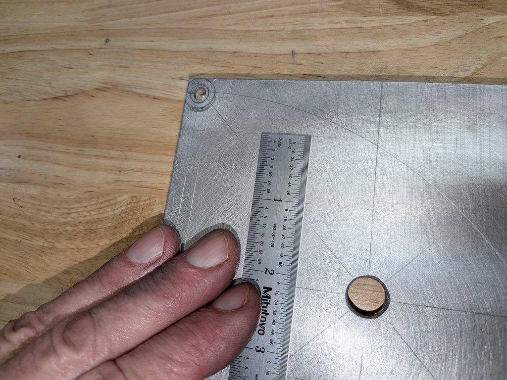 Upright and spacing constraint